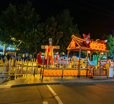 chicken run ride for raging rivers waterpark rides