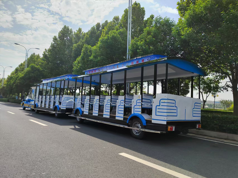 72 seat trackless train successfully manufactured and delivered for amusement park operation video