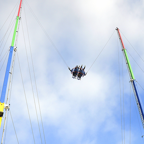 Rocket Bungee Ride Installed in Amusement Park with Exciting Launch Experience