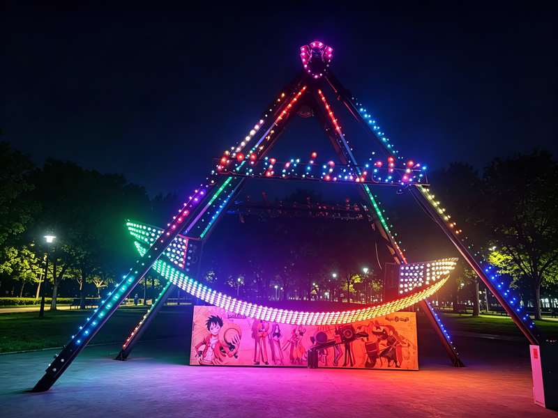 24-Seat Fiberglass Pirate Ship Ride-1
