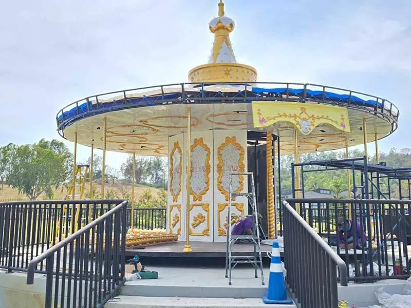 24 Seater Carousel Installed in Thailand Became a Nighttime Landmark Attraction 24 Seater Carousel Installed in Thailand Became a Nighttime Landmark Attraction