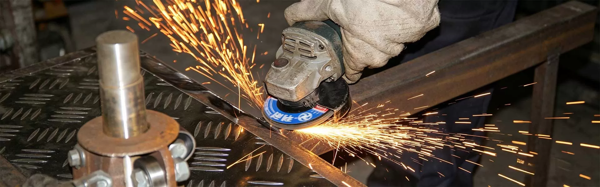 Amusement Ride Manufacturing Technology