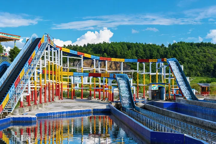 Features of Flume Ride