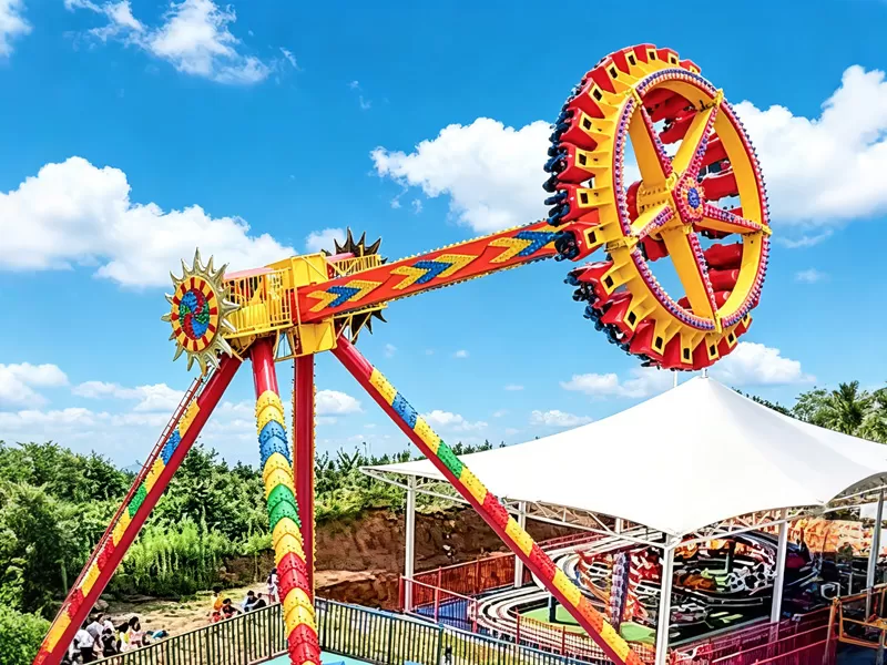 Foundation-Free Giant Pendulum Ride