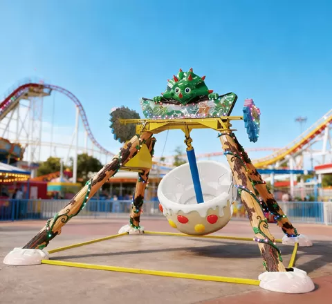 giant pendulum ride design